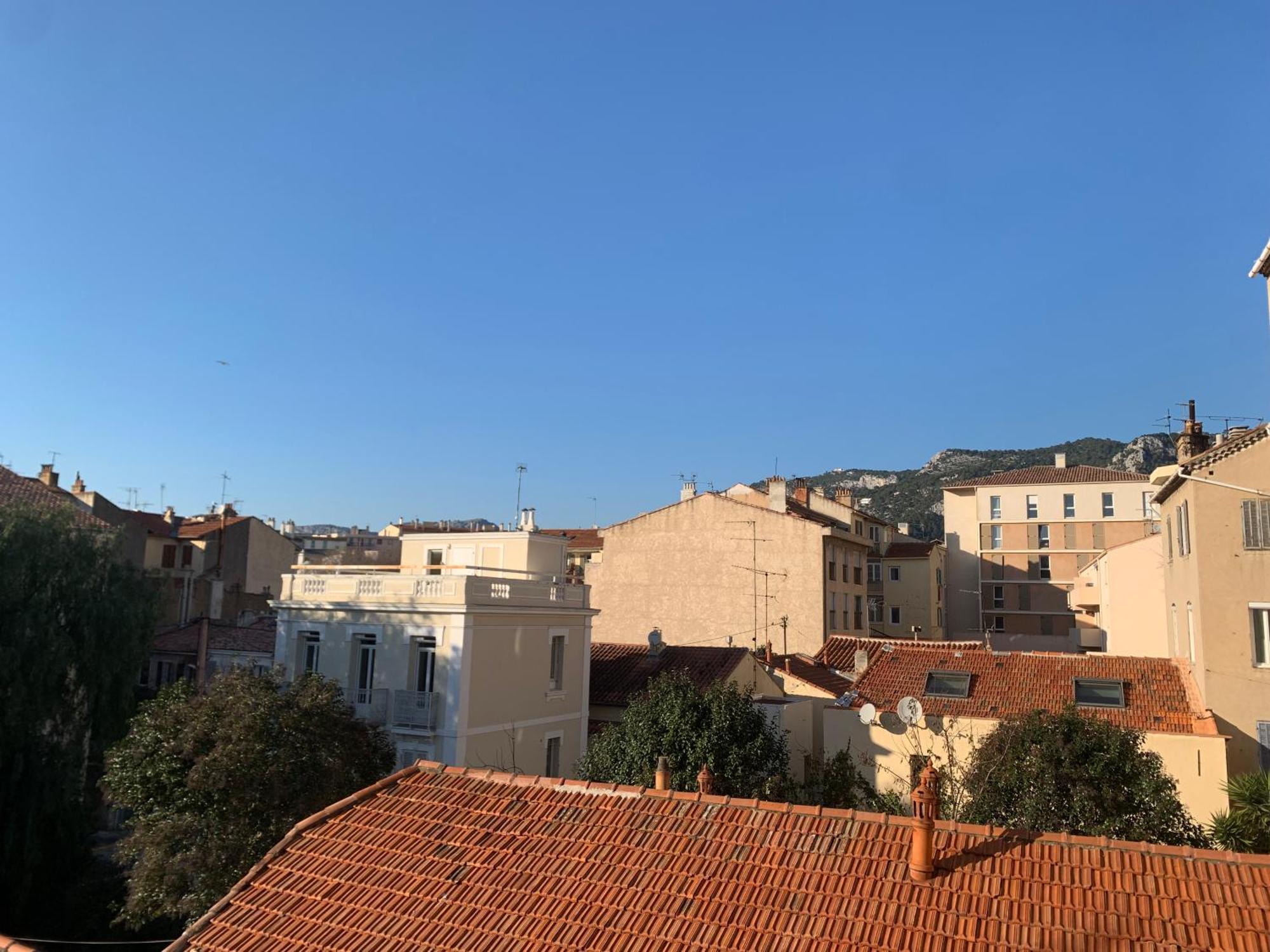 Duplex Raphael- Wi-Fi Et Parking Prive Apartment Toulon Exterior photo